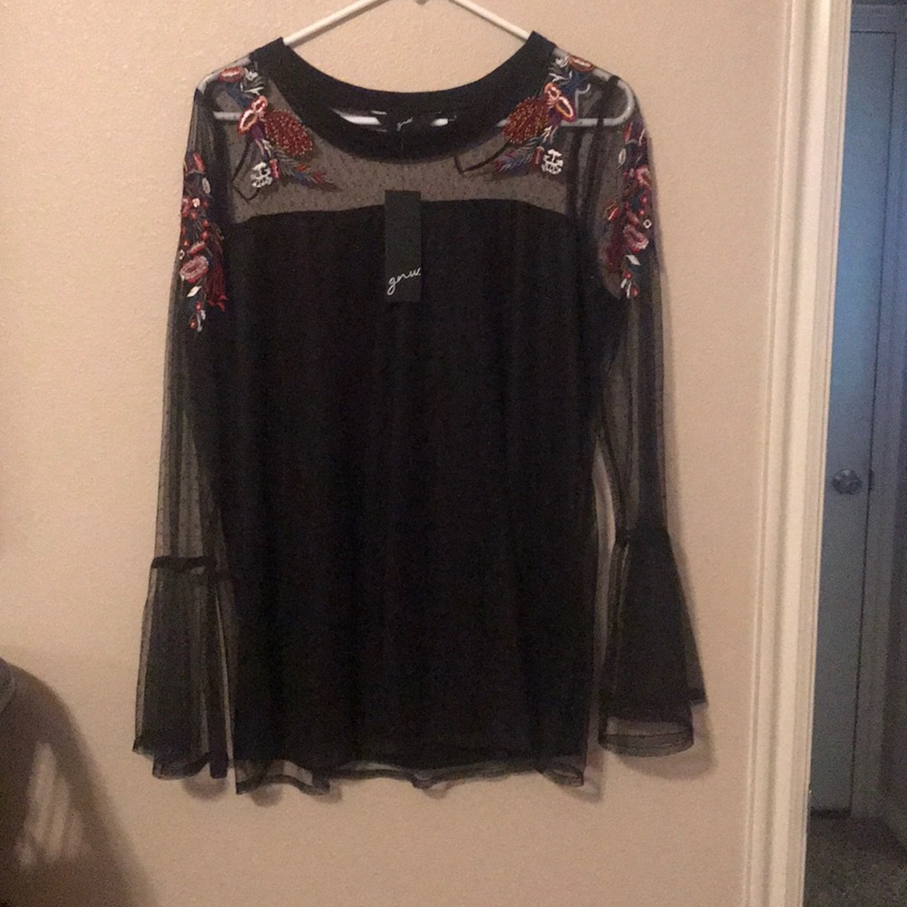 gnw size L new with tags.